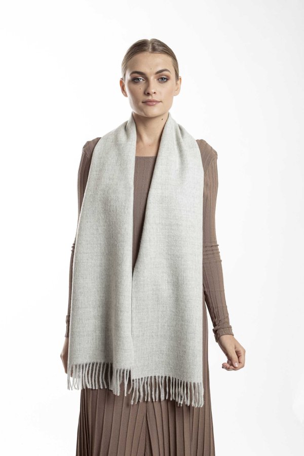 Ayllu - Undyed Alpaca Light Gray Scarf