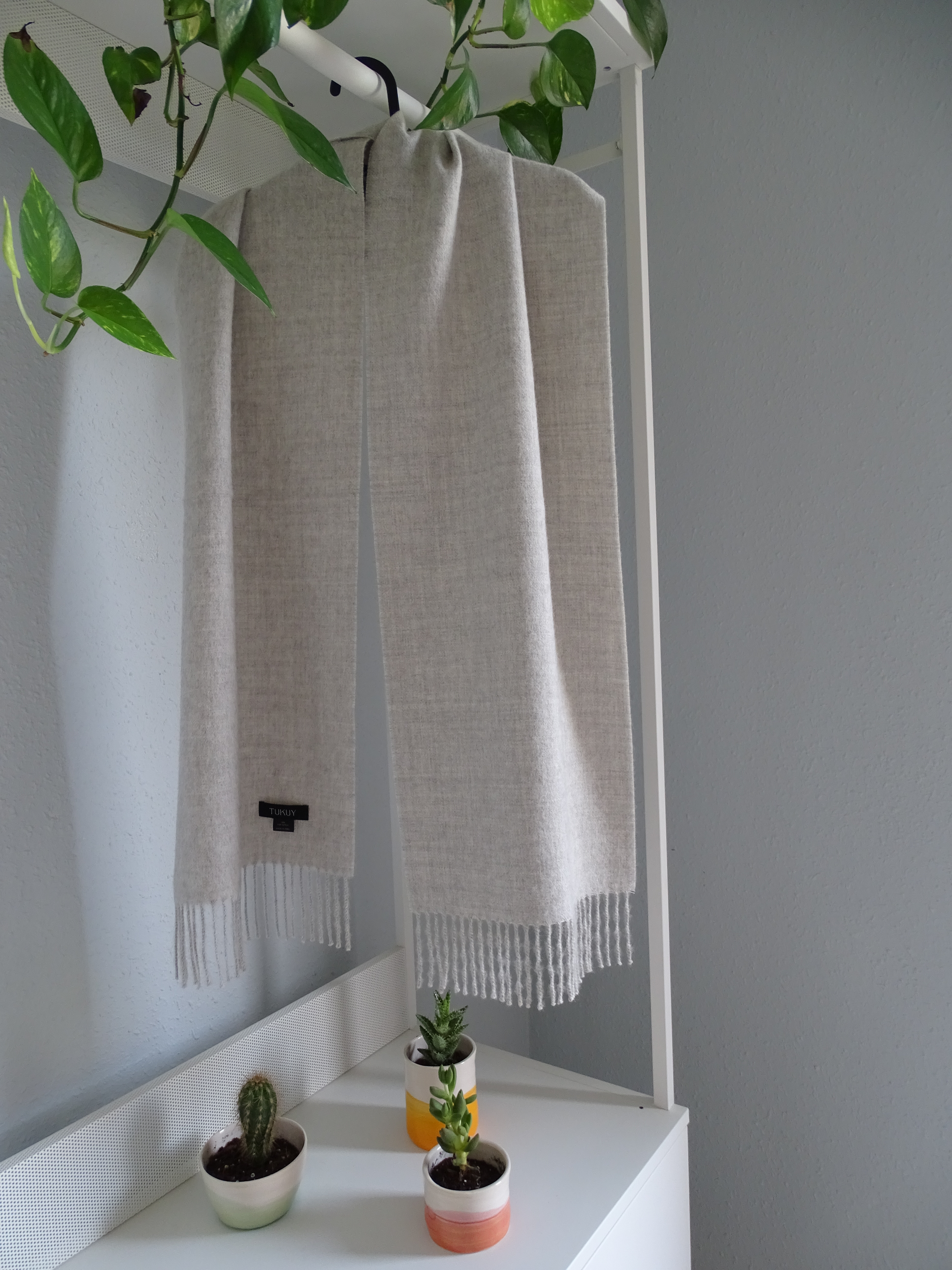 Ayllu - Undyed Alpaca Light Gray Scarf - Image 3