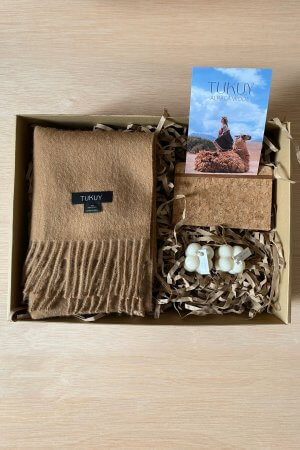 Panpa Gift Box - Camel Scarf with Candle and Note Book