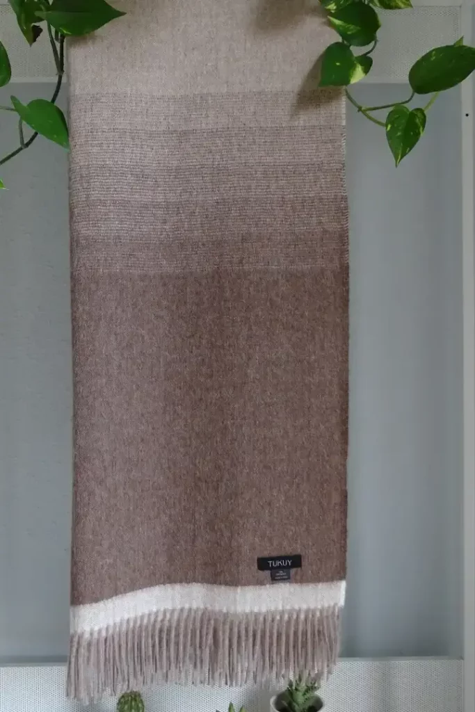 alpaca wool blanket in natural colors ombre brown Tukuy