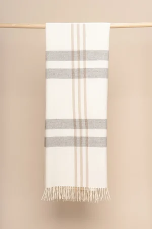 Rumi - Manta d'alpaca de quadres blanca i grisa