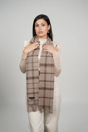 women wearing a luxurious check scarf in chocolate brown, alpaca scarf made with 100% baby alpaca wool by Tukuy Brand